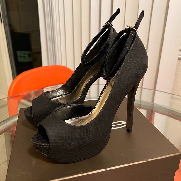 Bebe Adriana Shoes Size 8 Black - Picture 1 of 8